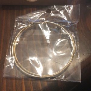 Medium Gold hoop earrings